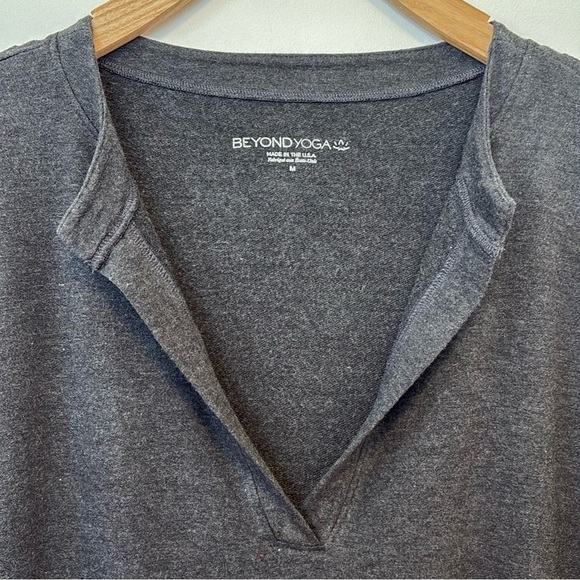 Beyond Yoga Cozy Fleece Poncho in Charcoal Heather Grey , sz medium - Picture 6 of 8